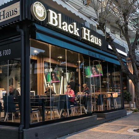 Blackhaus Young Mini Thessaloníki Luaran gambar