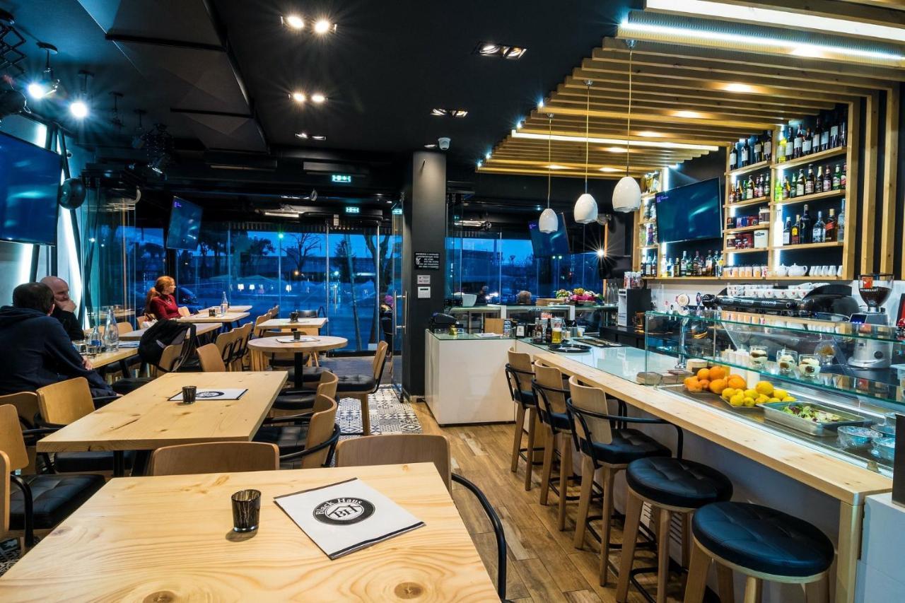 Blackhaus Young Mini Thessaloníki Luaran gambar